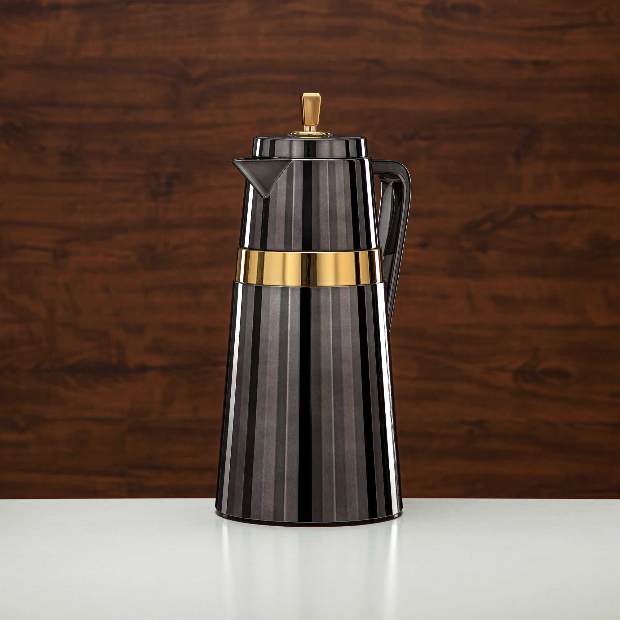 Almarjan 2 Pieces Vacuum Flask Set Black & Gold - C77-BG