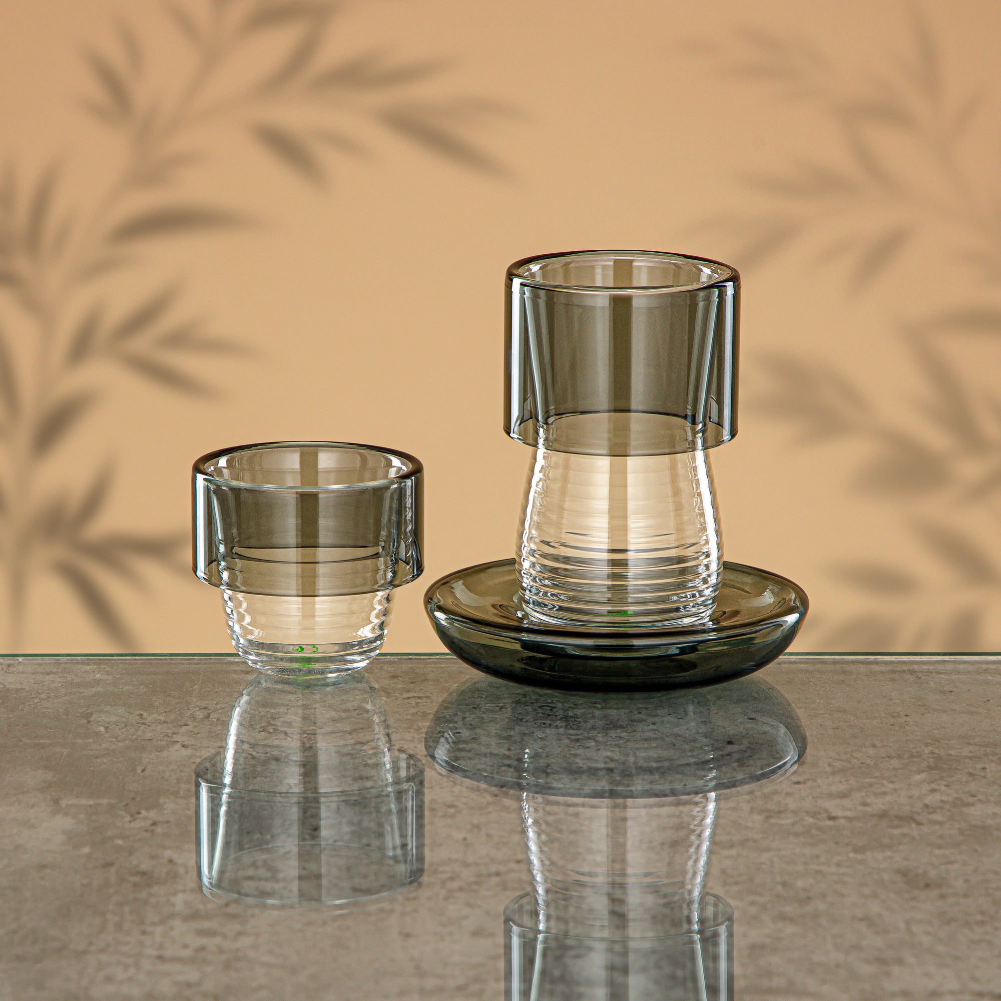 طقم شاي المرجان ١٨ قطعة شفاف رمادي وواضح