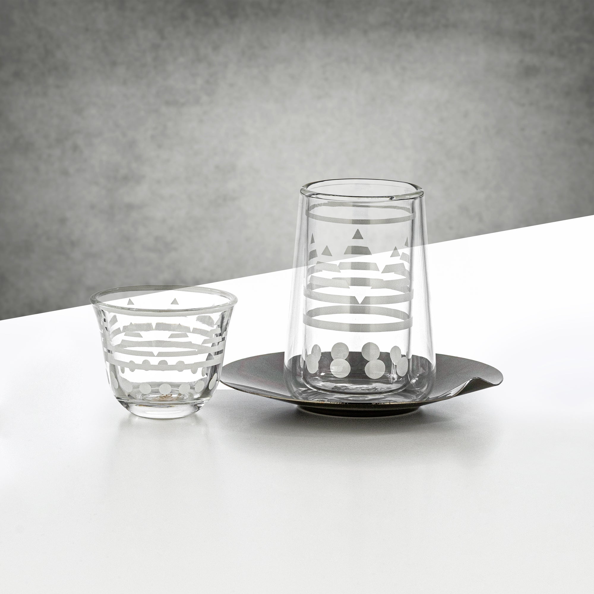 Almarjan Tea & Coffee Glass Set 18 Pieces Clear with White Pattern & Gun Black Saucers