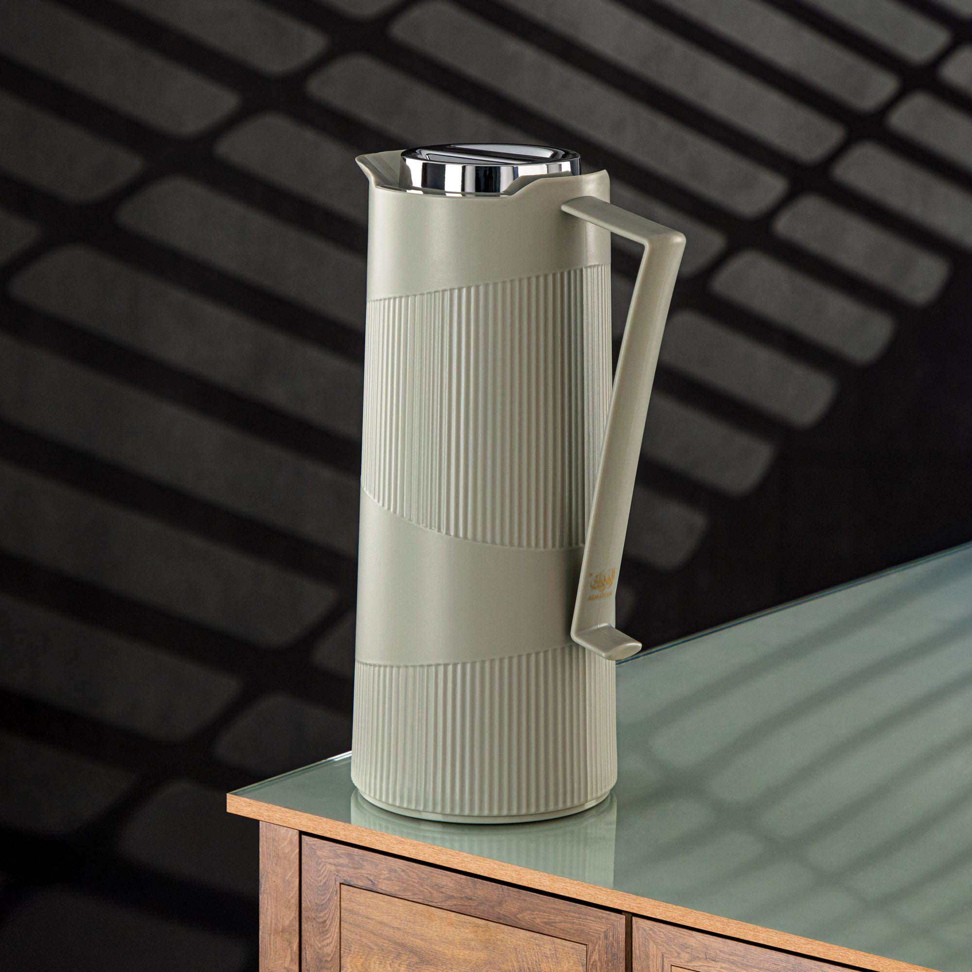 ألمرجان ترمس بلاستيك 1 لتر، رمادي فاتح وفضي (GT119-100 SG/C) - ضيافة يومية