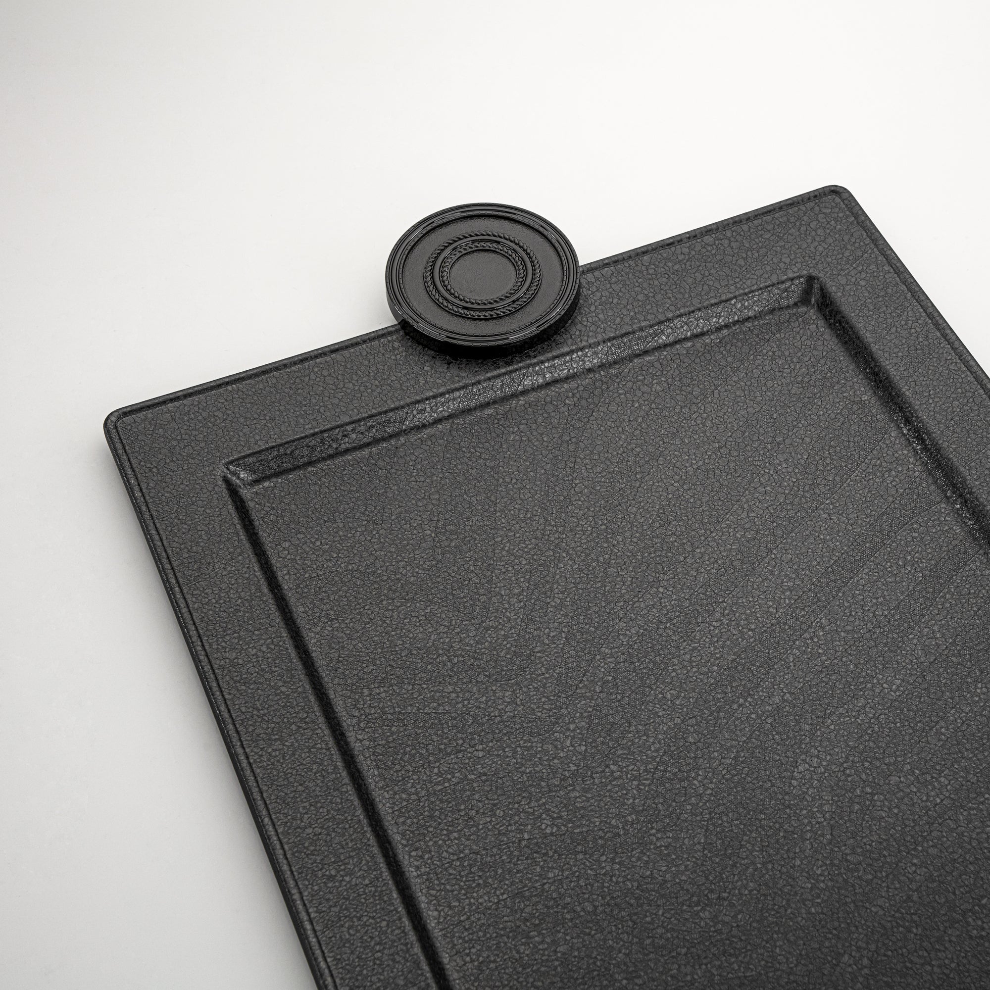 Almarjan Serving Tray 59 cm Black Crackle