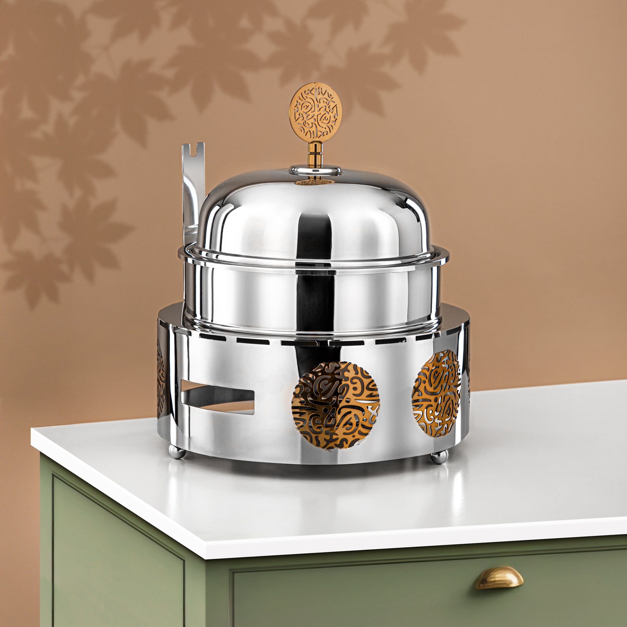 طبق شافينغ ألمرجان ستانلس ستيل 3 لتر فضي وذهبي (MD-3015B) - أدوات تقديم أنيقة