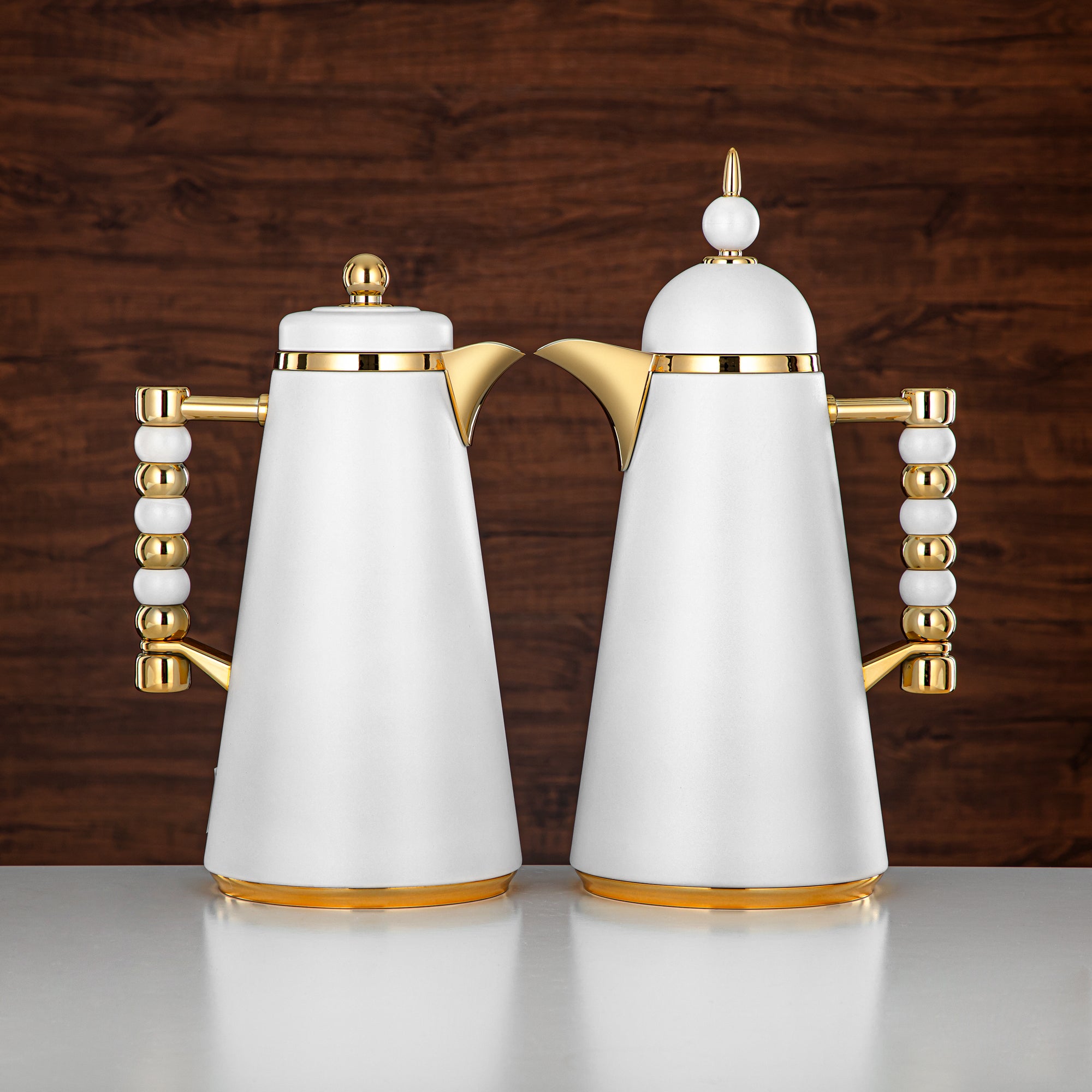 ألمرجان طقم ترامس زر ضغط 1 لتر + 1 لتر أبيض وذهبي (SJ42-IG) - زجاجة شاي وقهوة