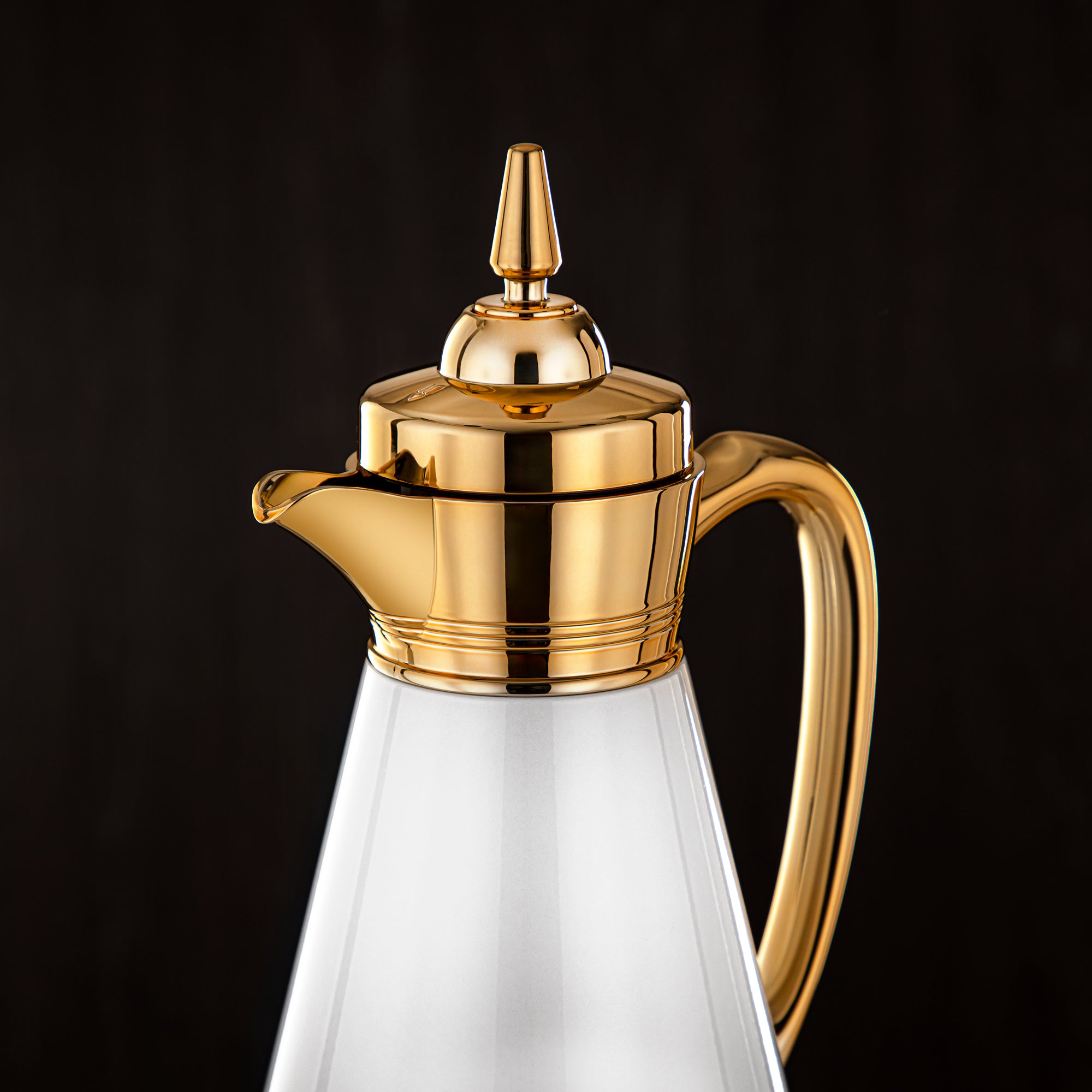 ألمرجان طقم ترامس، 0.7 لتر + 1 لتر، أبيض وذهبي (UBC-A0700/B1000 Q1ZC95) - أدوات تقديم رمضان