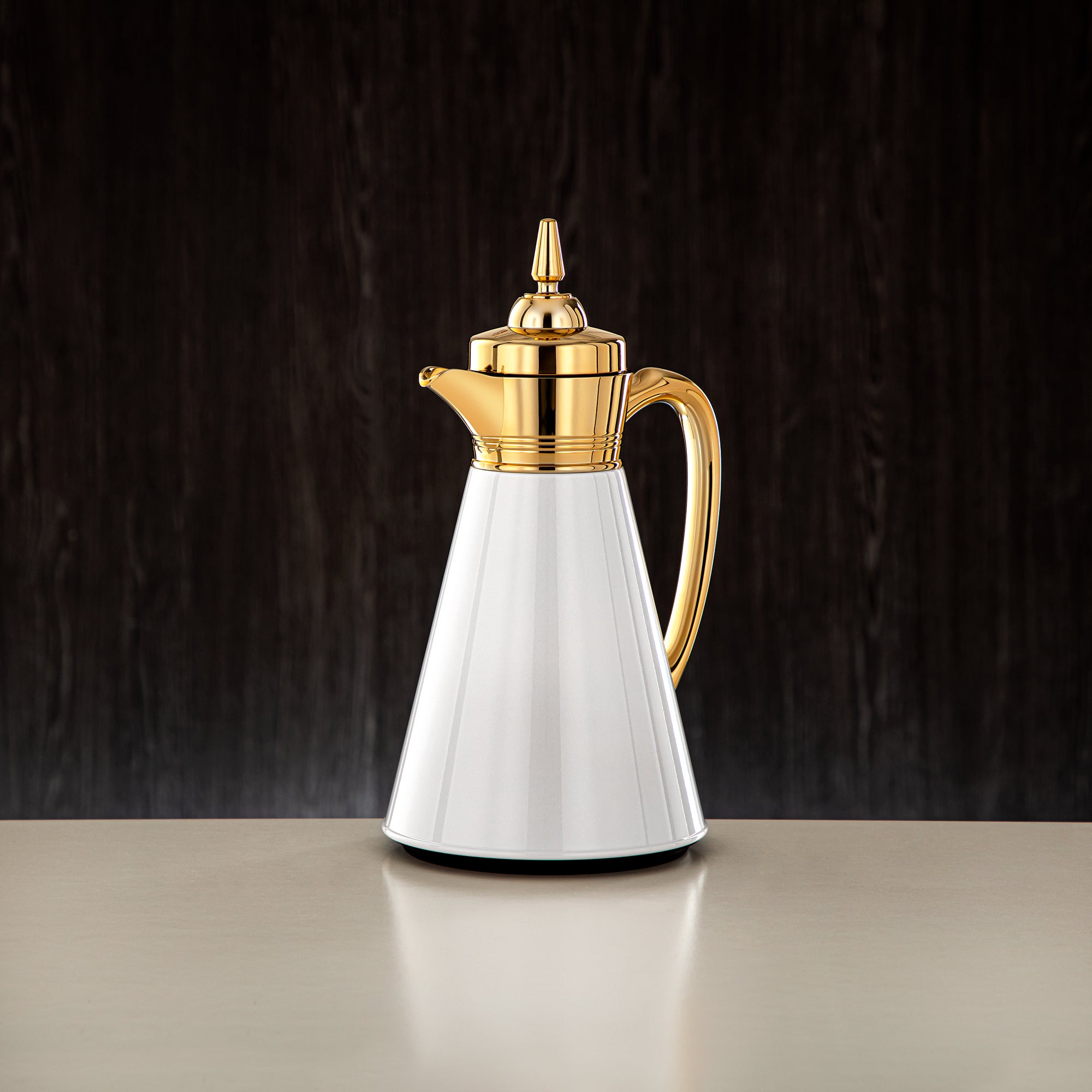 ألمرجان طقم ترامس، 0.7 لتر + 1 لتر، أبيض وذهبي (UBC-A0700/B1000 Q1ZC95) - أدوات تقديم رمضان