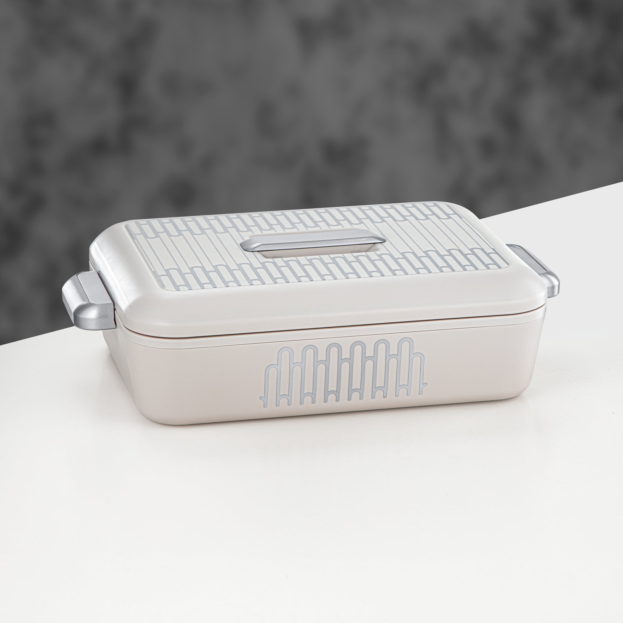 حرارات المرجان المستطيلة 2.8 لتر أبيض وفضي