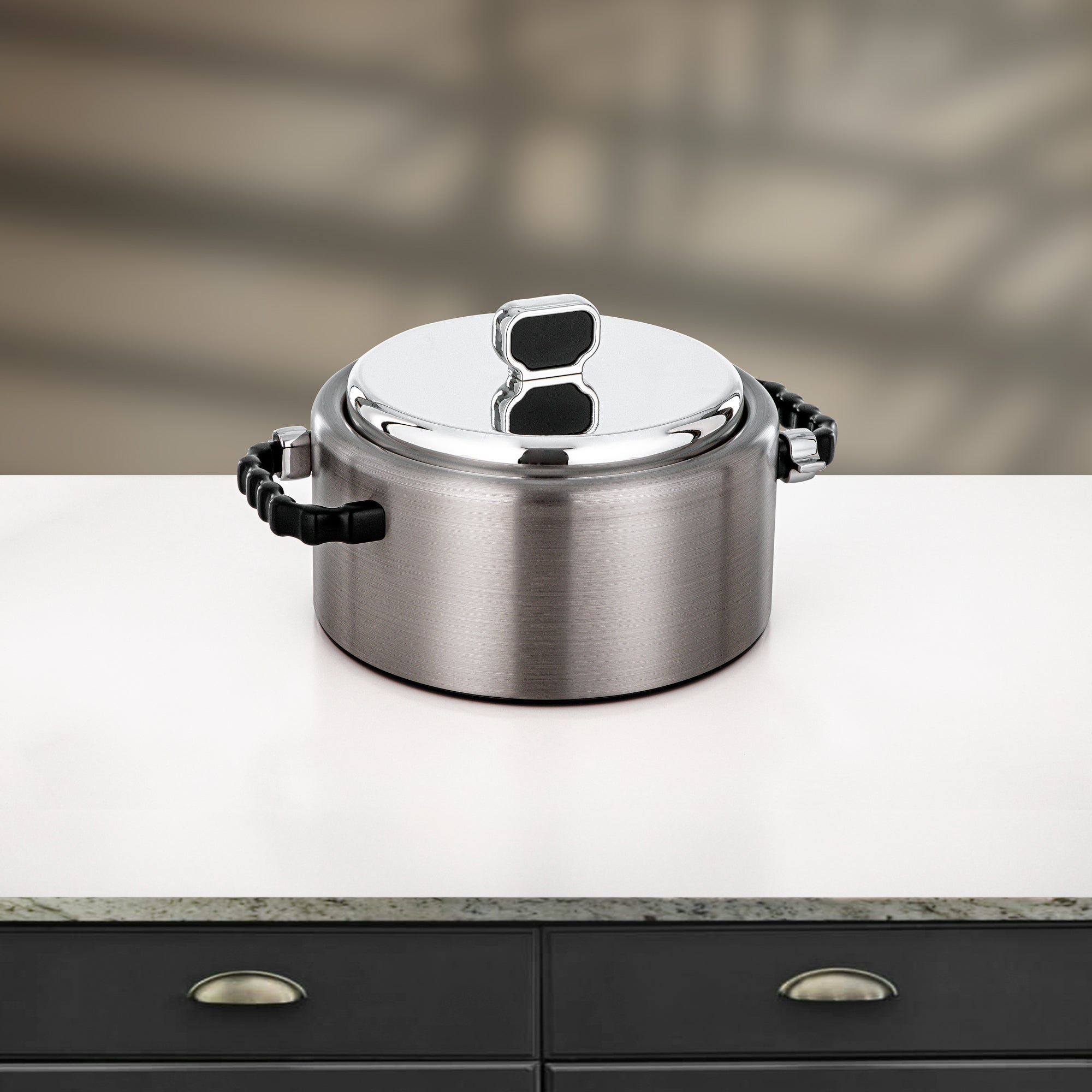 Almarjan 2 Pieces Hot Pot Set, Brushed Matt Silver & Matt Black