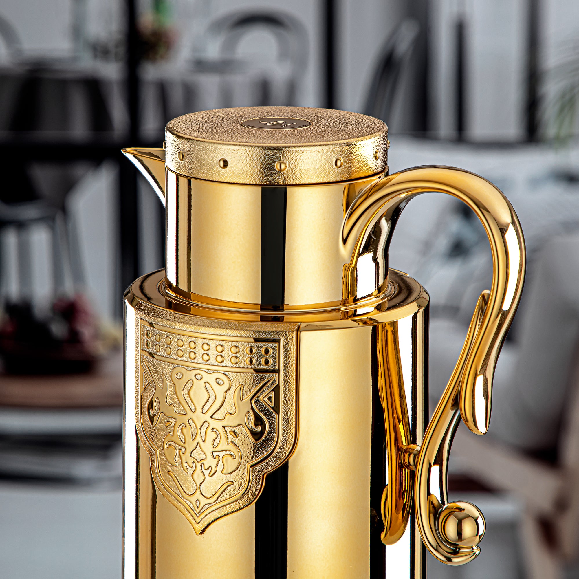 Almarjan 2 Pieces Vacuum Flask Set Gold - FG207 AB-100 ALL G