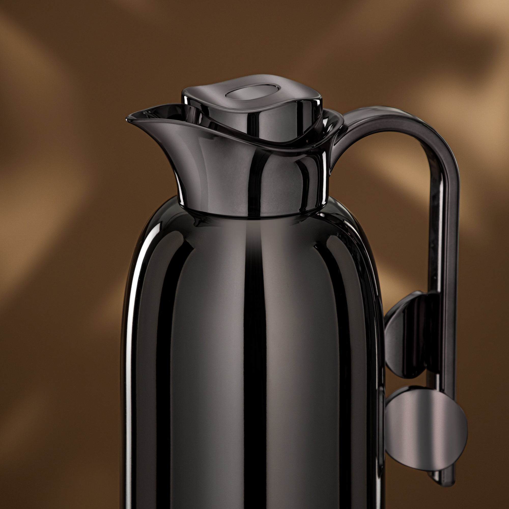 طقم ترامس المرجان 0.7 لتر + 1 لتر أسود لامع