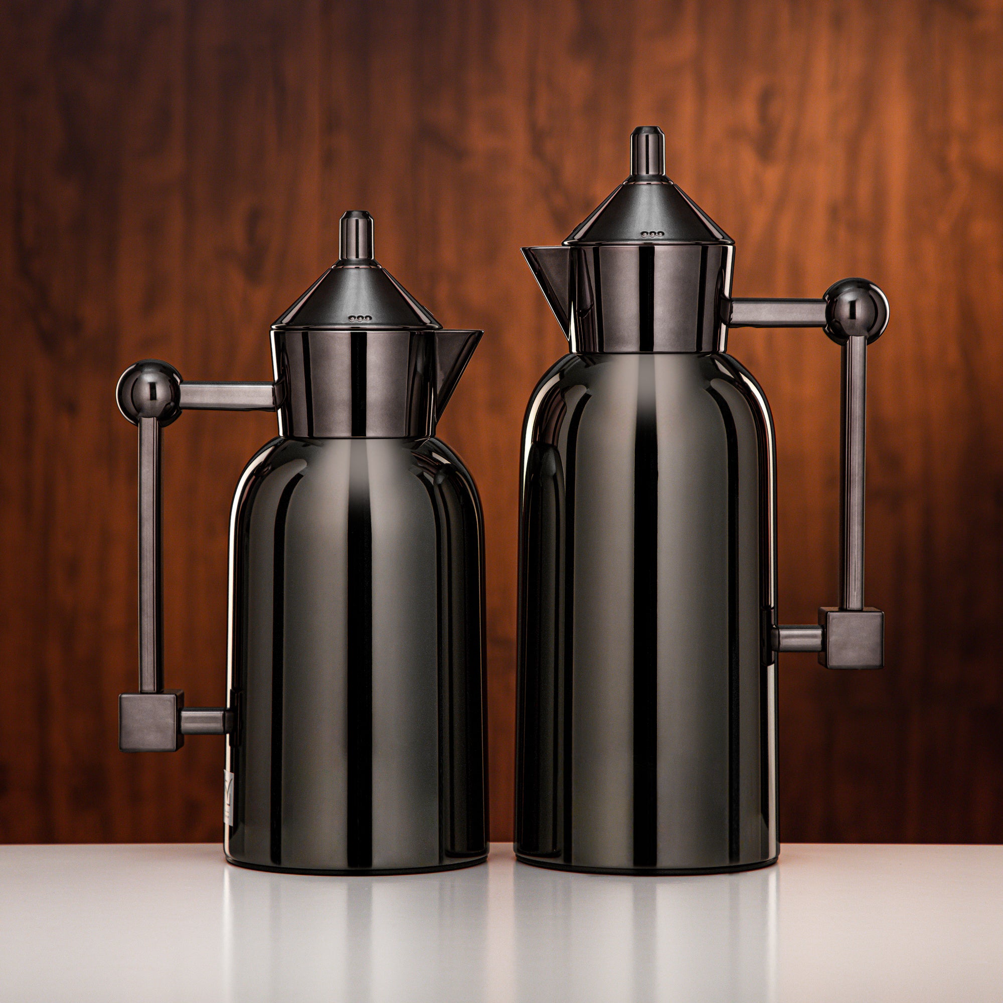 Almarjan Vacuum Flask Set 0.7L + 1L Gun Black