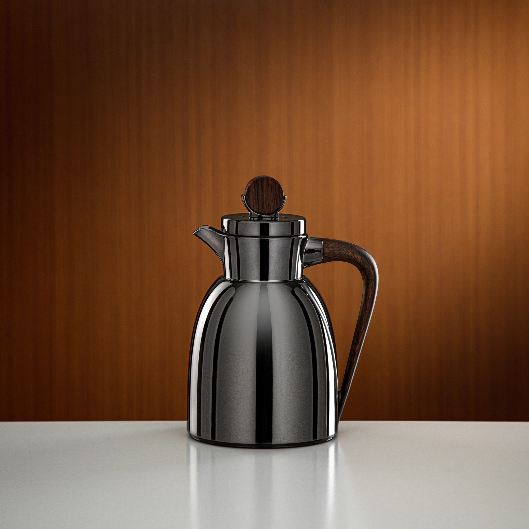 Almarjan Vacuum Flask 0.7L Gun Black & Dark Wood