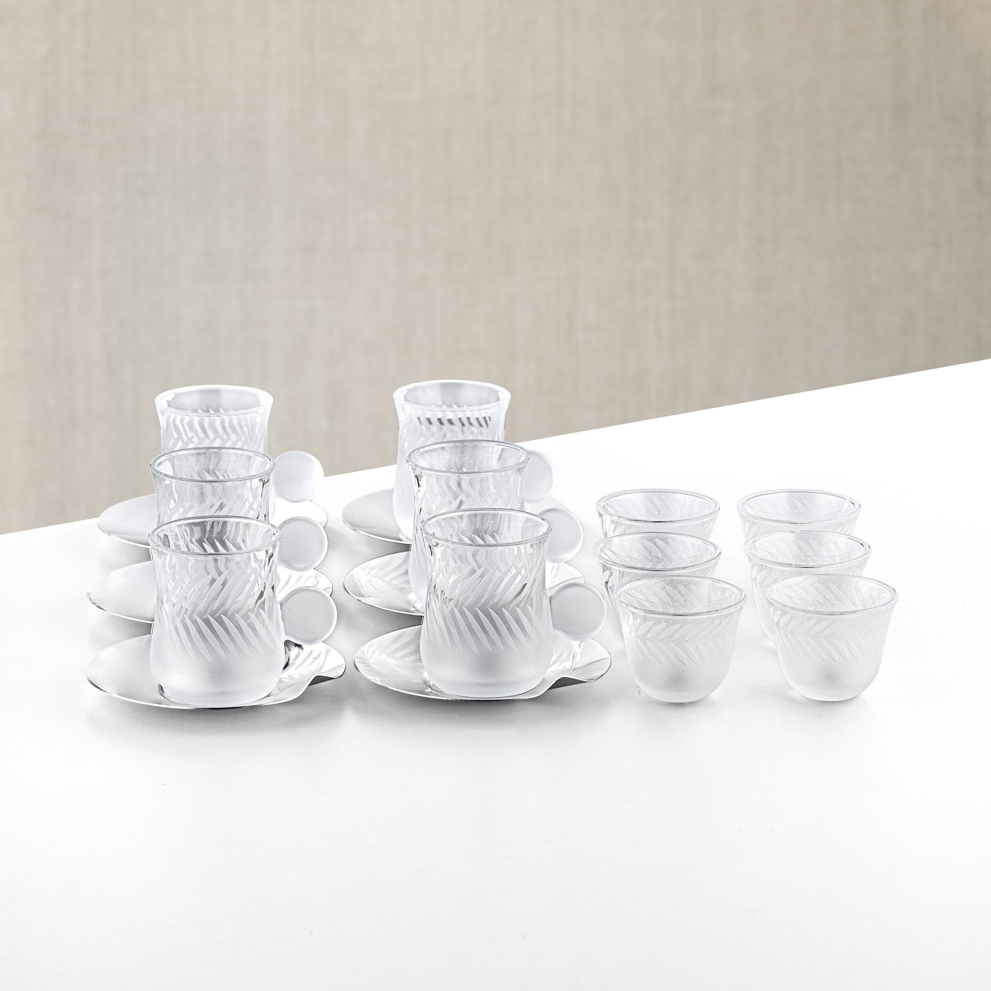 Almarjan Vacuum Flask & Tea Set 20 Pieces Silver