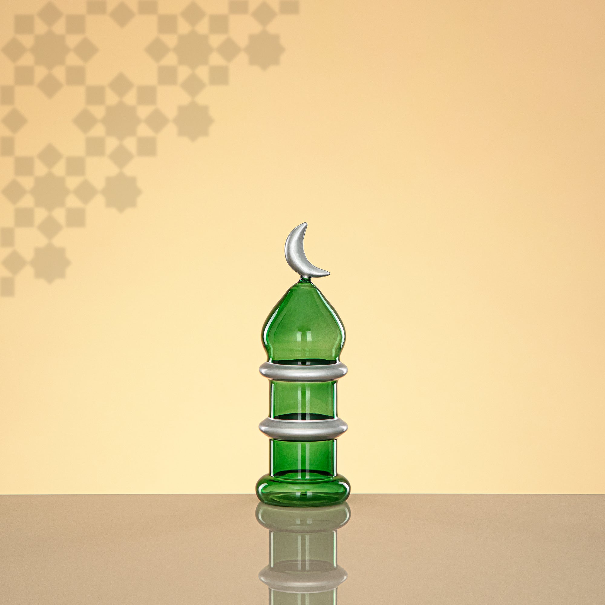 Almarjan Minaret Table Decoration 16.5cm x 6cm Transparent Green with Silver Lines & Crescent Moon – Noor Al Layali