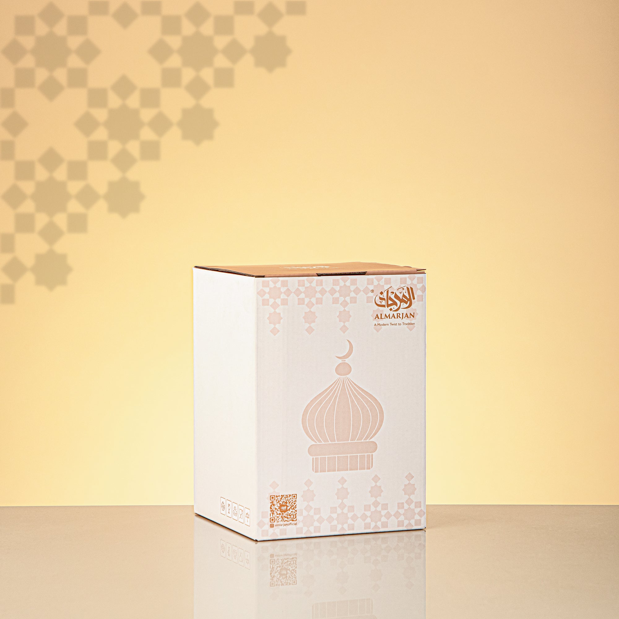 المرجان مئذنة زينة طاولة 17cm x 11cm شفاف أخضر مع خطوط فضية وهلال – Noor Al Layali