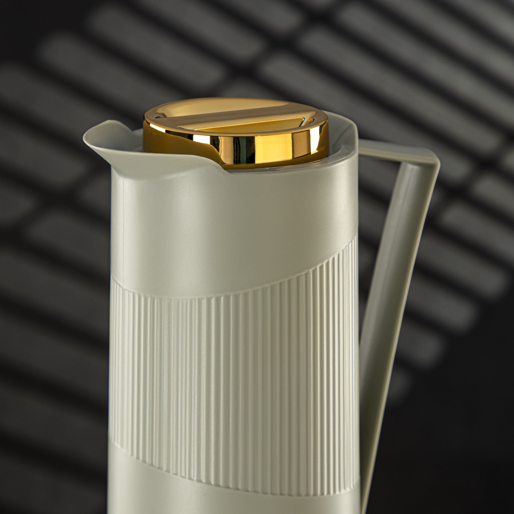 Almarjan Vacuum Flask Plastic 1L, Soft Grey & Gold (GT119-100 SG/G) - Everyday Hospitality