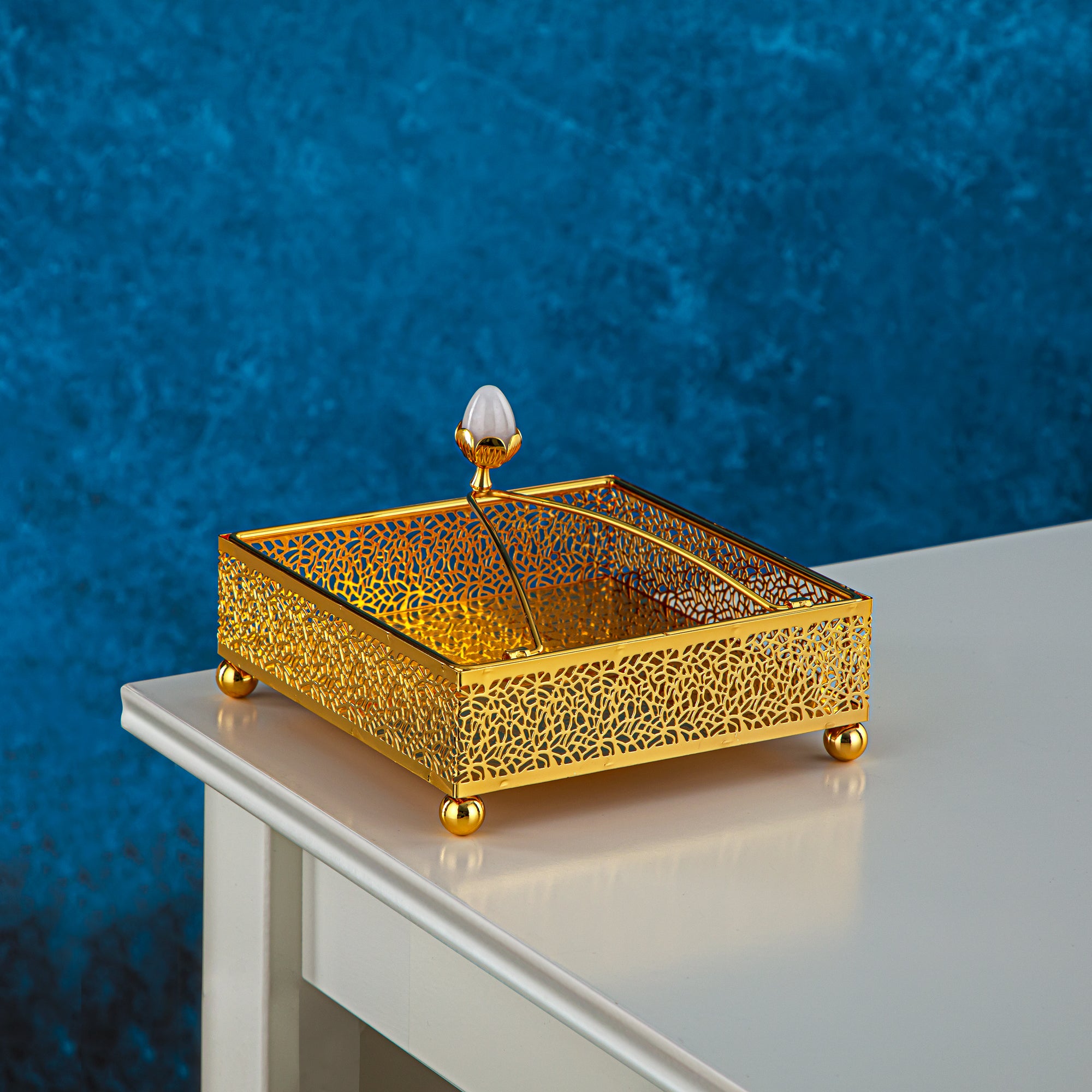 Almarjan Square Napkin Holder 17 CM Gold - KMT0414-G