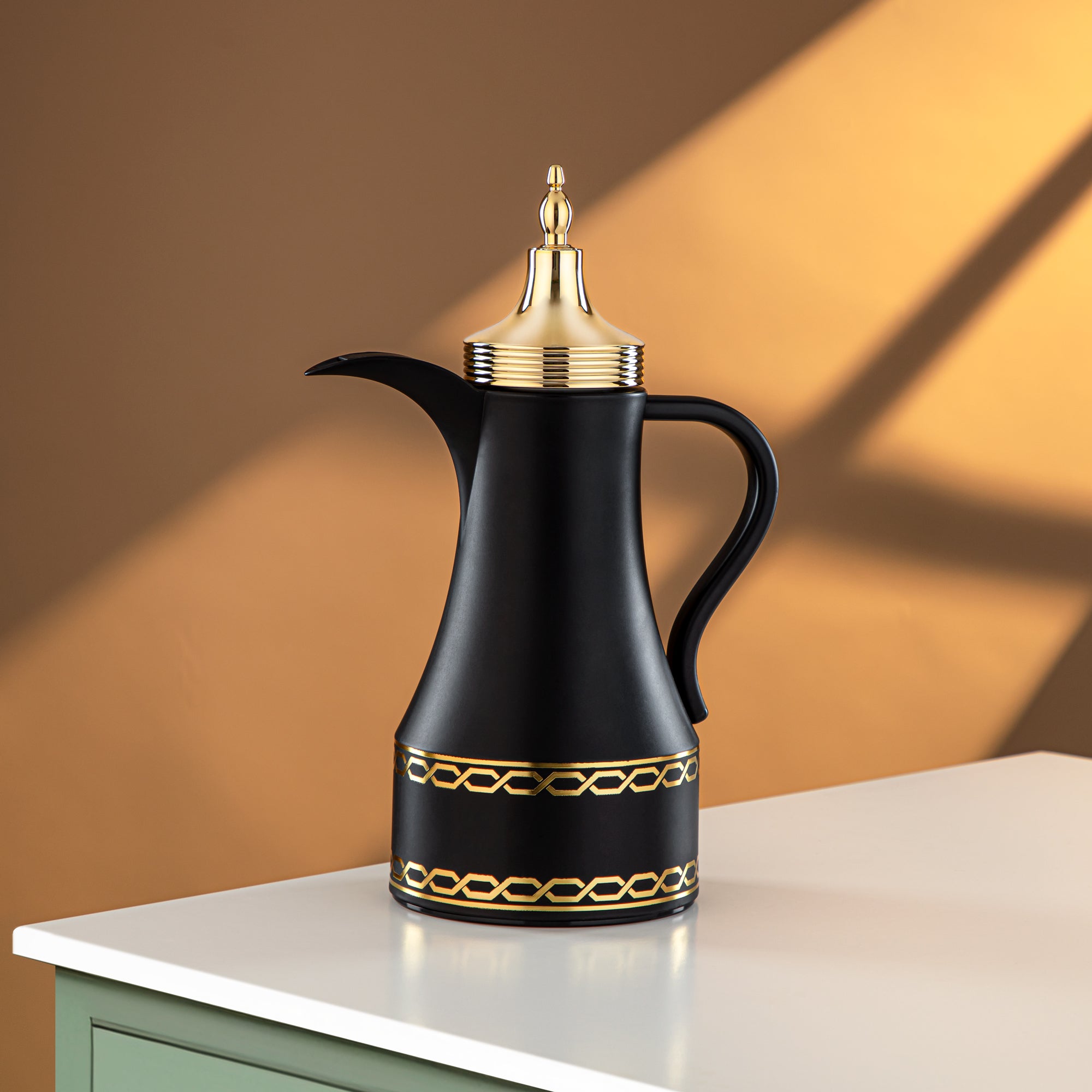 Almarjan 2 Pieces Vacuum Flask Set Black & Gold - SM-2D936AB-100 B/G