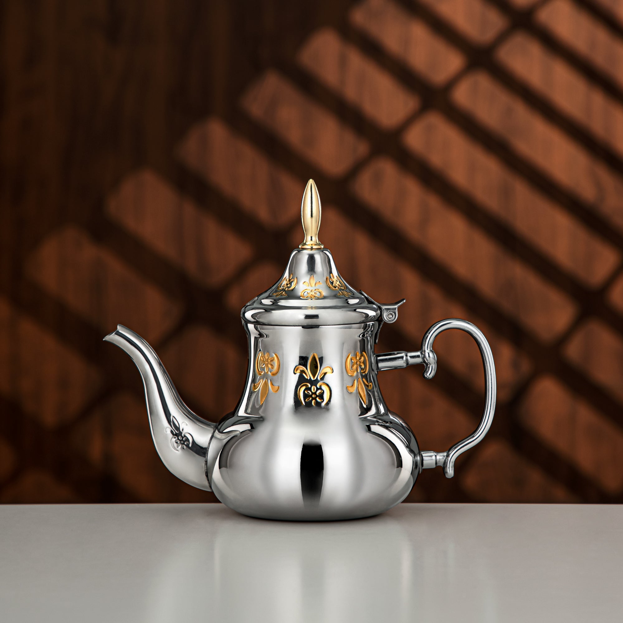 Almarjan 0.8 Liter Sahara Collection Stainless Steel Teapot Silver & Gold - STS0013182